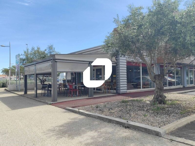 Local commercial vendu loué très belle visibilité