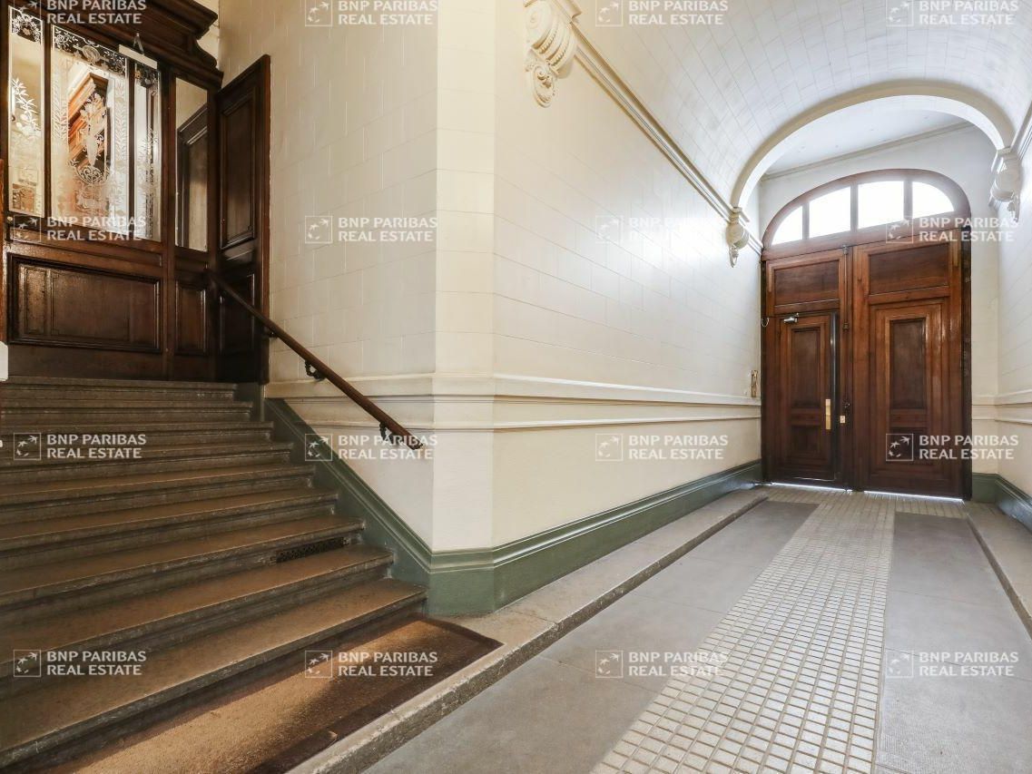 270 m² pour ce bureaux en location à Lyon