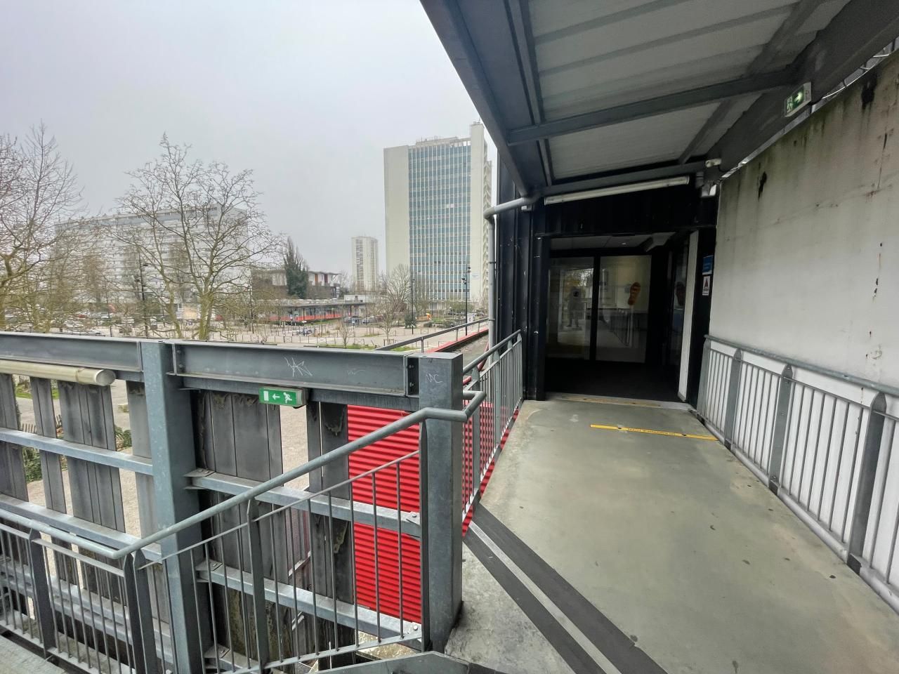 1320 m² pour ce bureaux en location à Bordeaux
