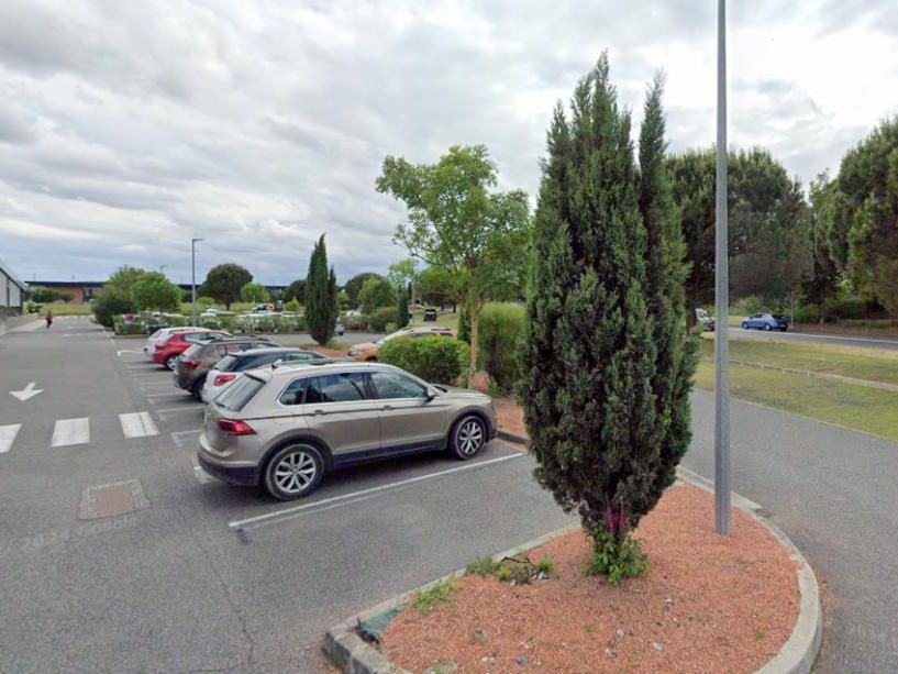 Location Local commercial 714 m² non divisibles 31320 Castanet-tolosan