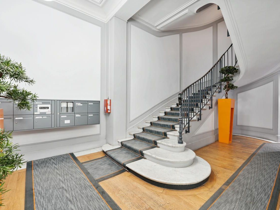 200 m² pour ce bureaux en location à Paris