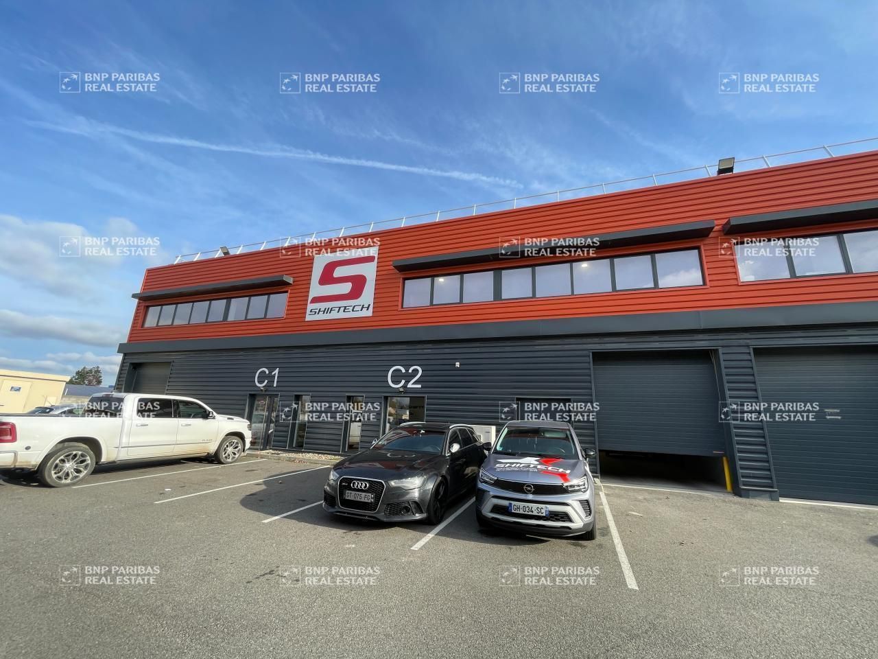 275 m² pour ce activité en location à Muret