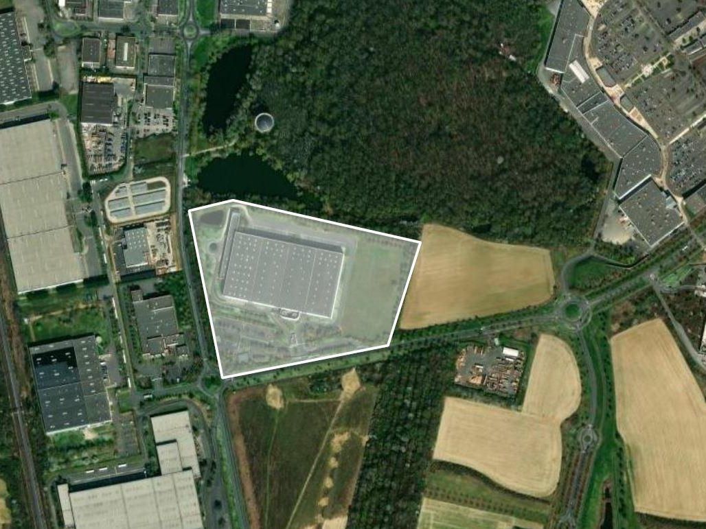 Location Entrepôts classe A 22480 m² non divisibles 77176 Savigny-le-temple