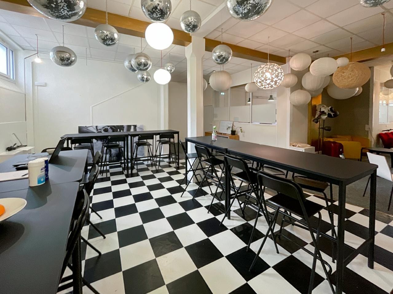 309.37 m² pour ce bureaux en location à Paris