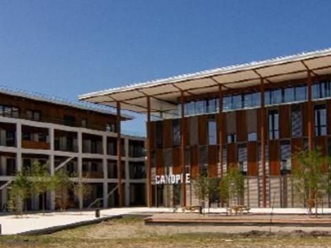 Location Bureaux 1610 m² divisibles 33600 Pessac