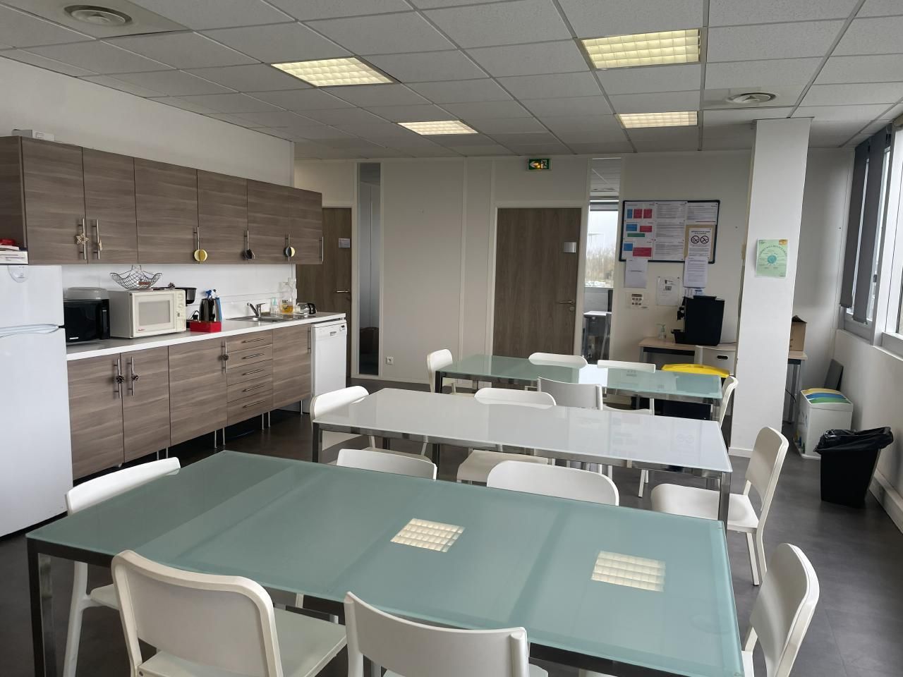Location Bureaux 1147 m² divisibles 33300 Bordeaux