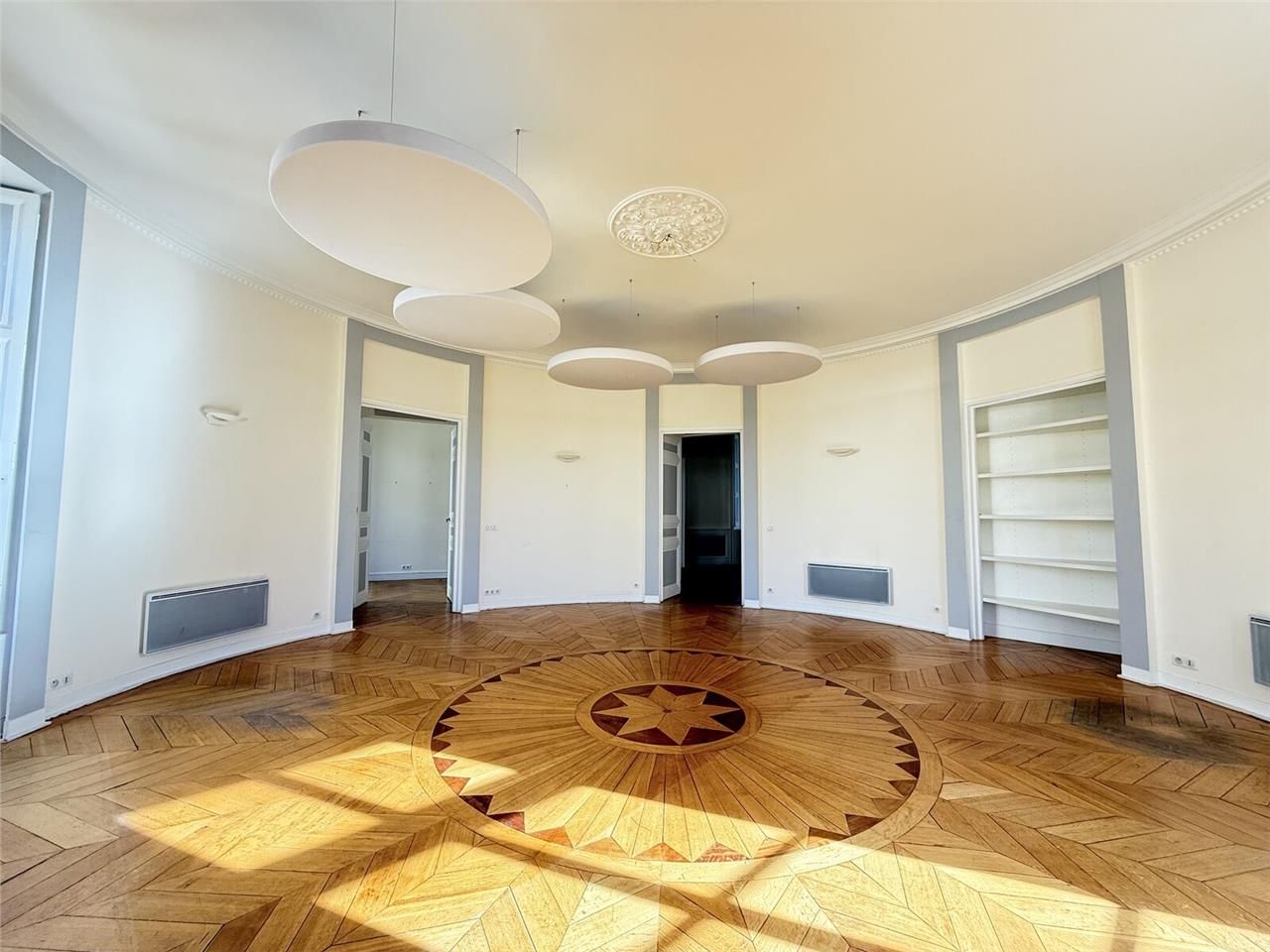 Au sein d'un immeuble de standing, nous vous prop