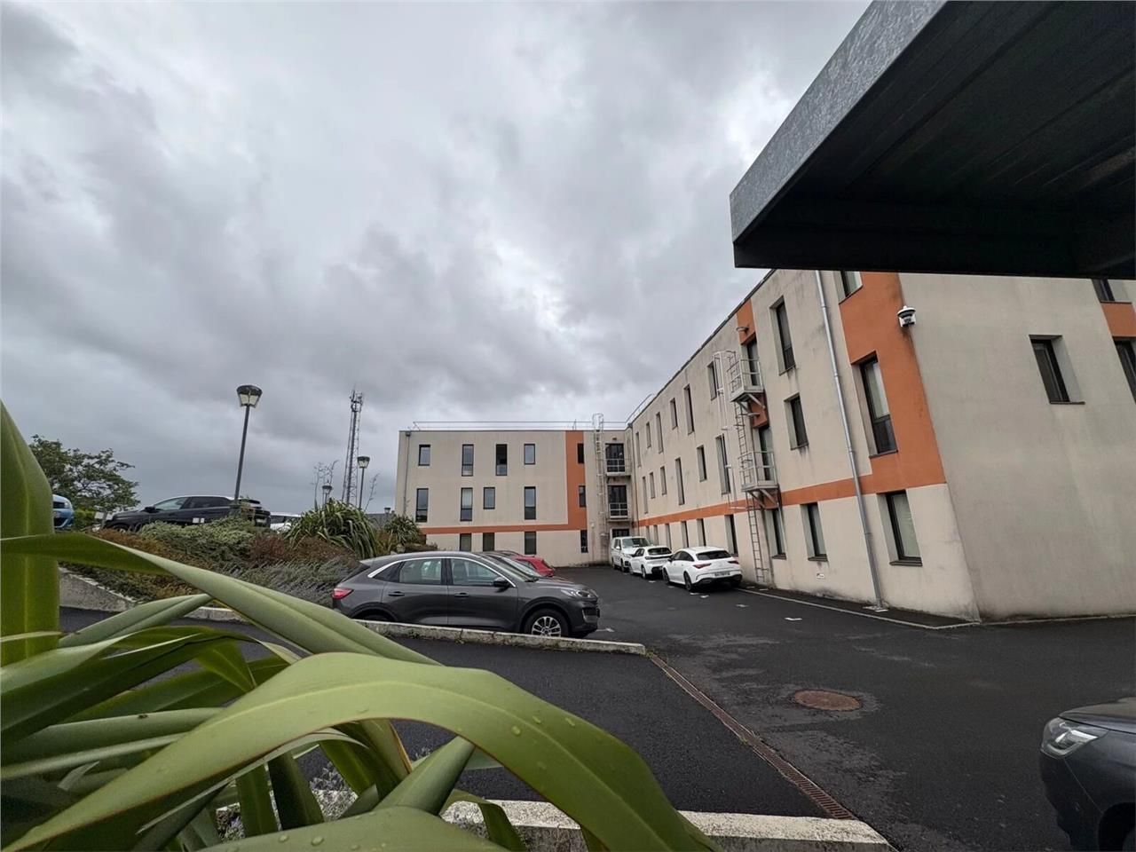 ARNOLD ENTREPRISE propose à la location des burea