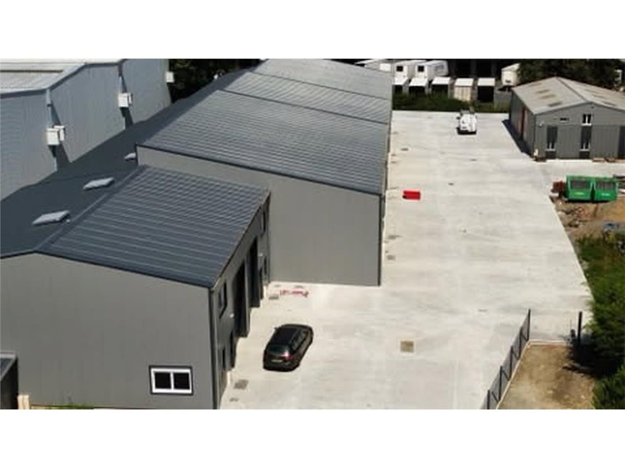 ARNOLD ENTREPRISE propose à la location des locau