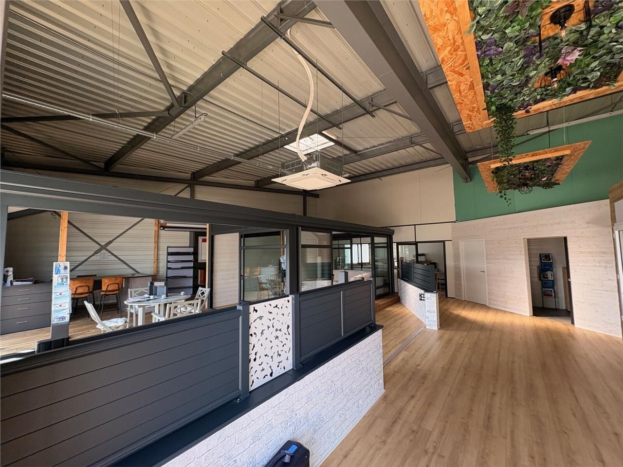 ARNOLD ENTREPRISE propose à la location un espace