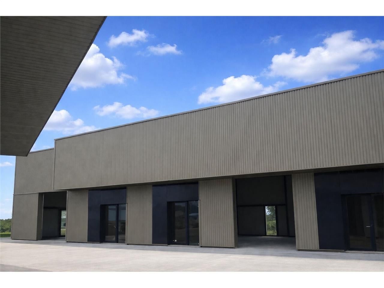 À l'entrée de Vannes, au coeur du parc d'activité