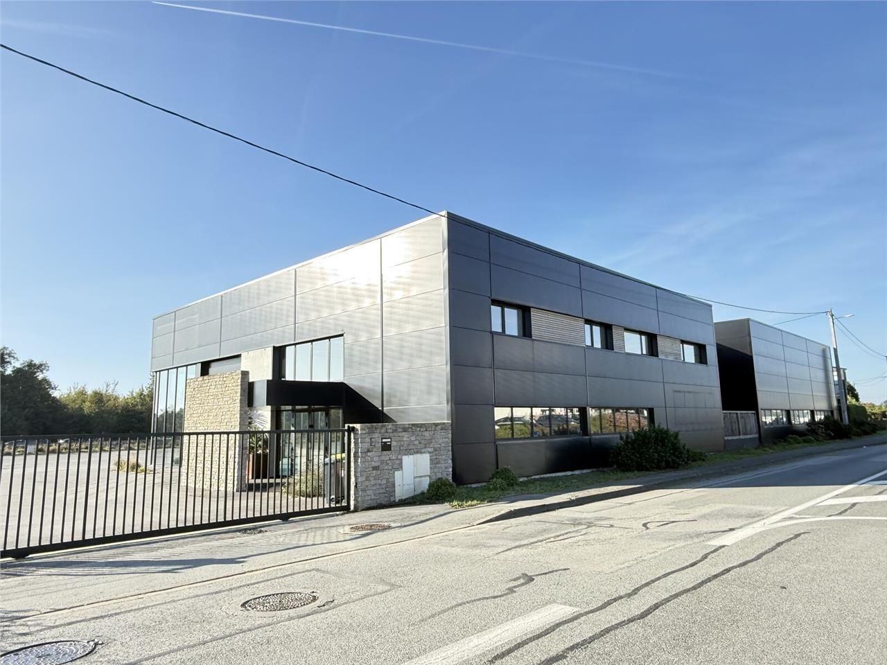 ARNOLD ENTREPRISE propose une opportunité rare av