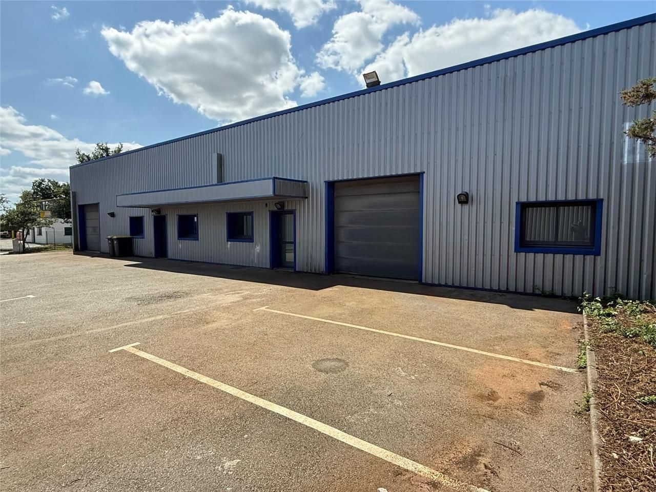 Sur la ZA de Kerboulard à Saint-Nolf, à proximité