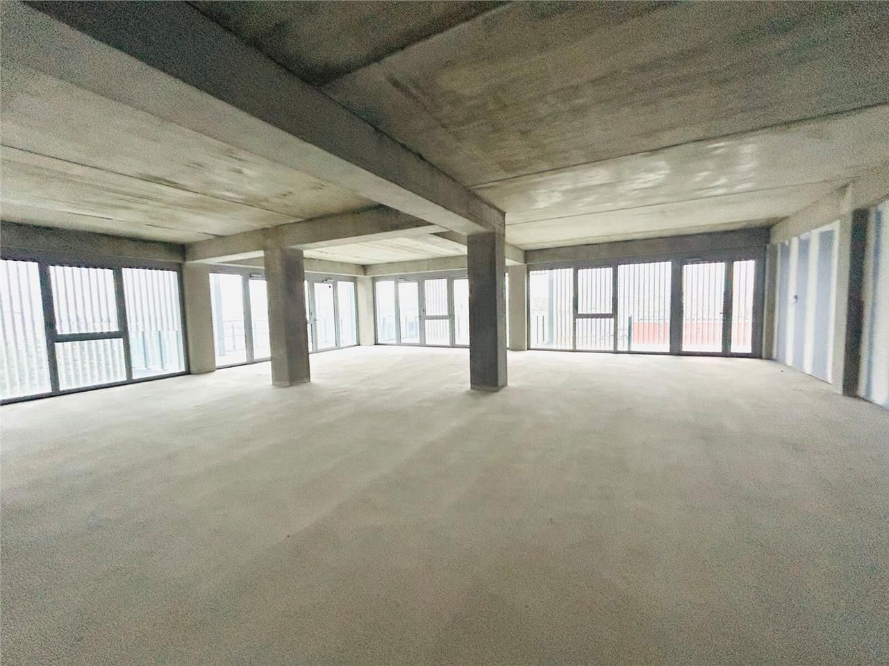 Situé à Lorient à La Base, nous vous proposons un