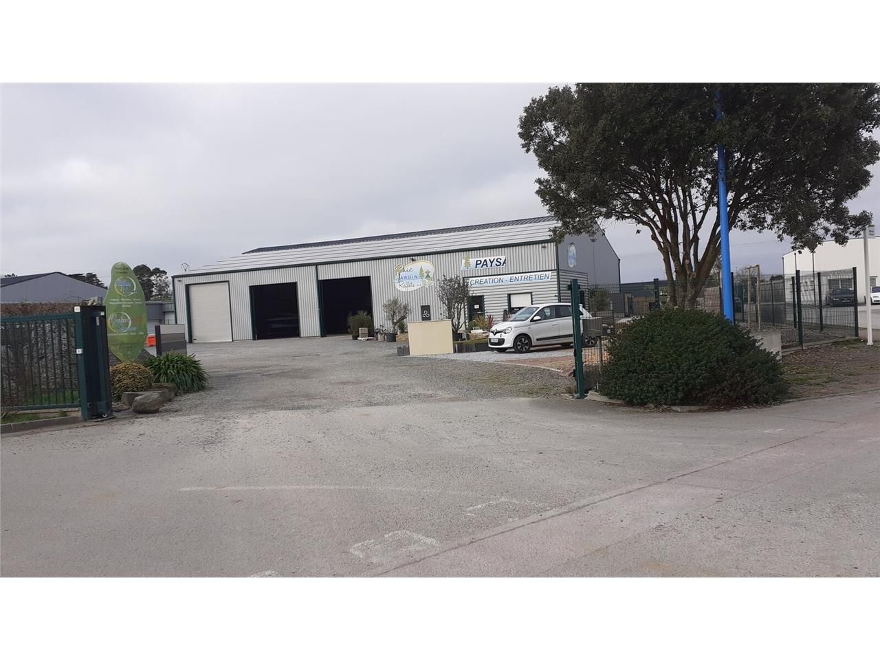 Arnold Entreprise vous propose à la location ce l