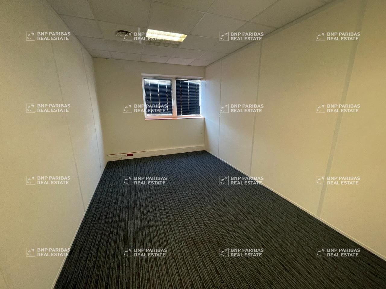 797 m² pour ce bureaux en location à Rennes