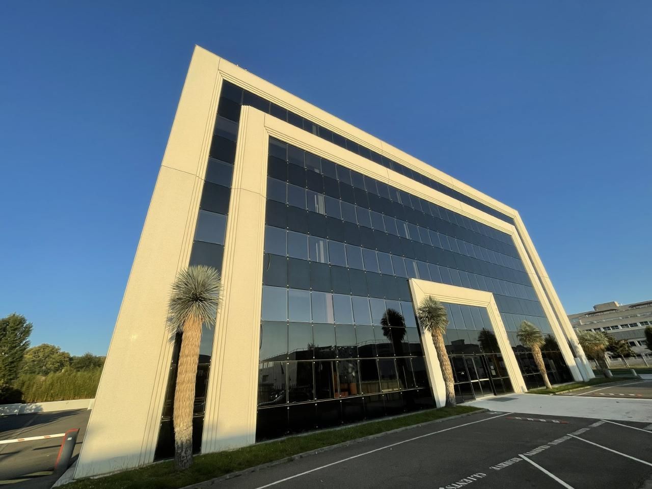 Location Bureaux 10366 m² divisibles 31770 Colomiers