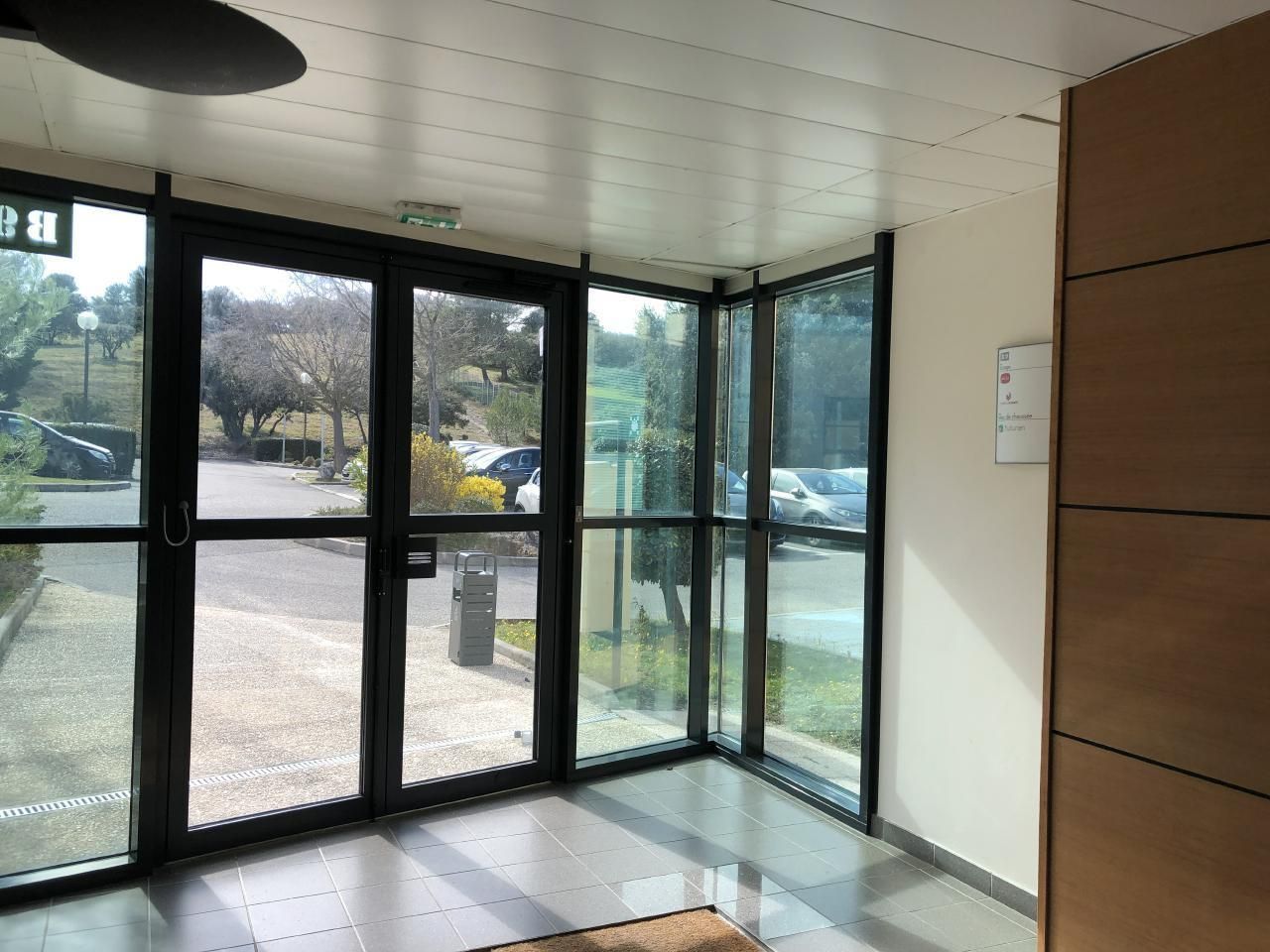 139 m² pour ce bureaux en location à Aix-en-provence