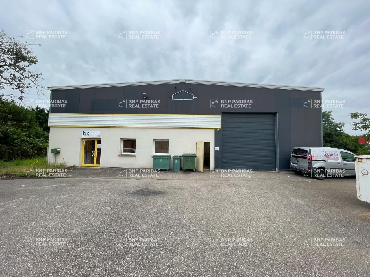 Location Activité 645 m² non divisibles 54710 Ludres