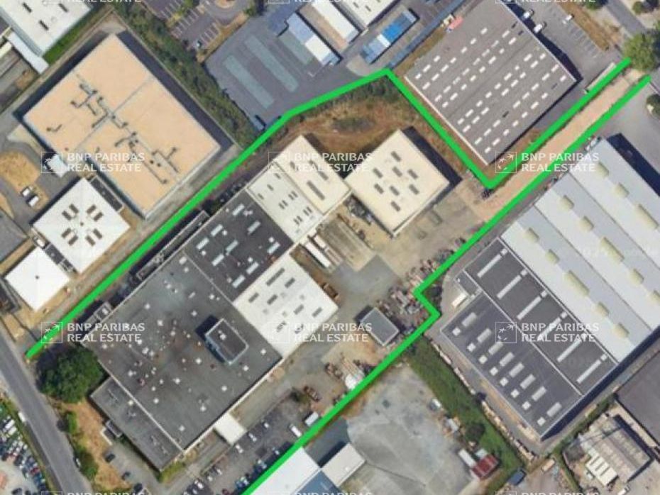 8726 m² pour ce activité en location à Nantes