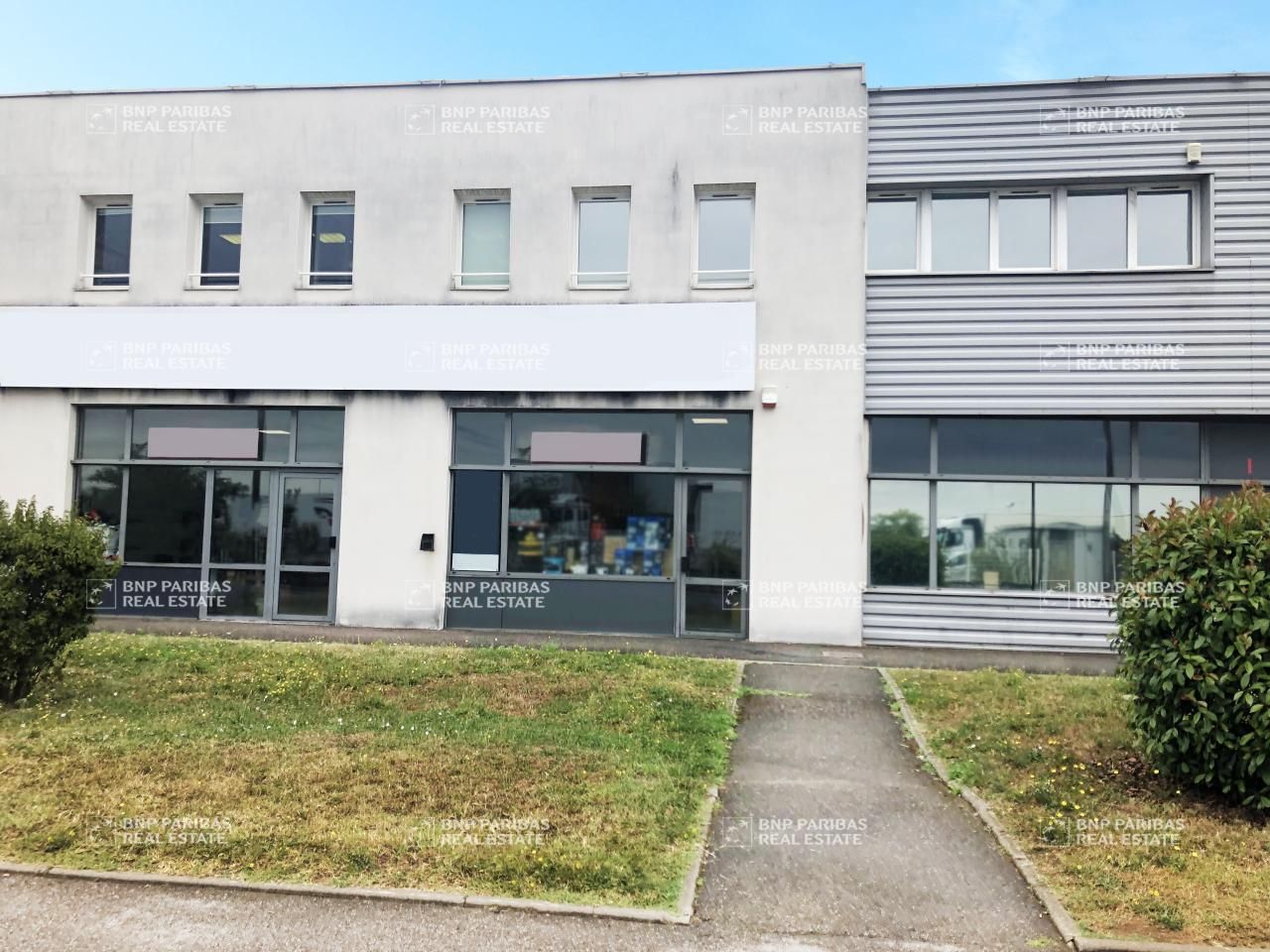 Location Activité 180 m² non divisibles 69120 Décines-charpieu