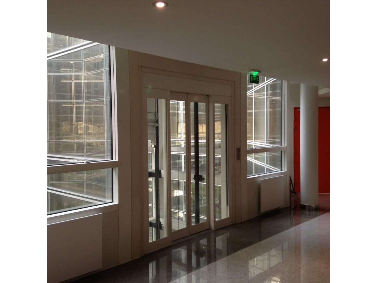 Location Bureaux 2210 m² divisibles 75019 Paris