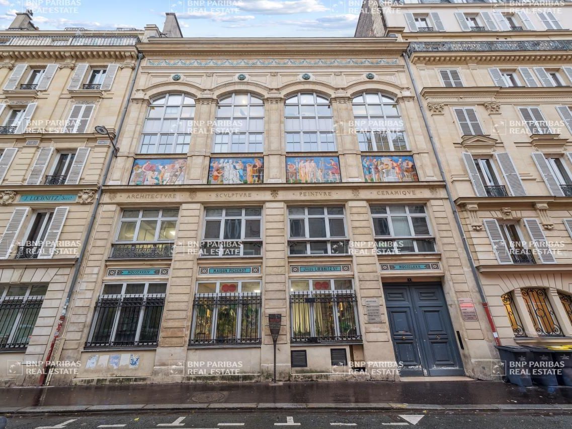 Location Bureaux 130 m² non divisibles 75011 Paris