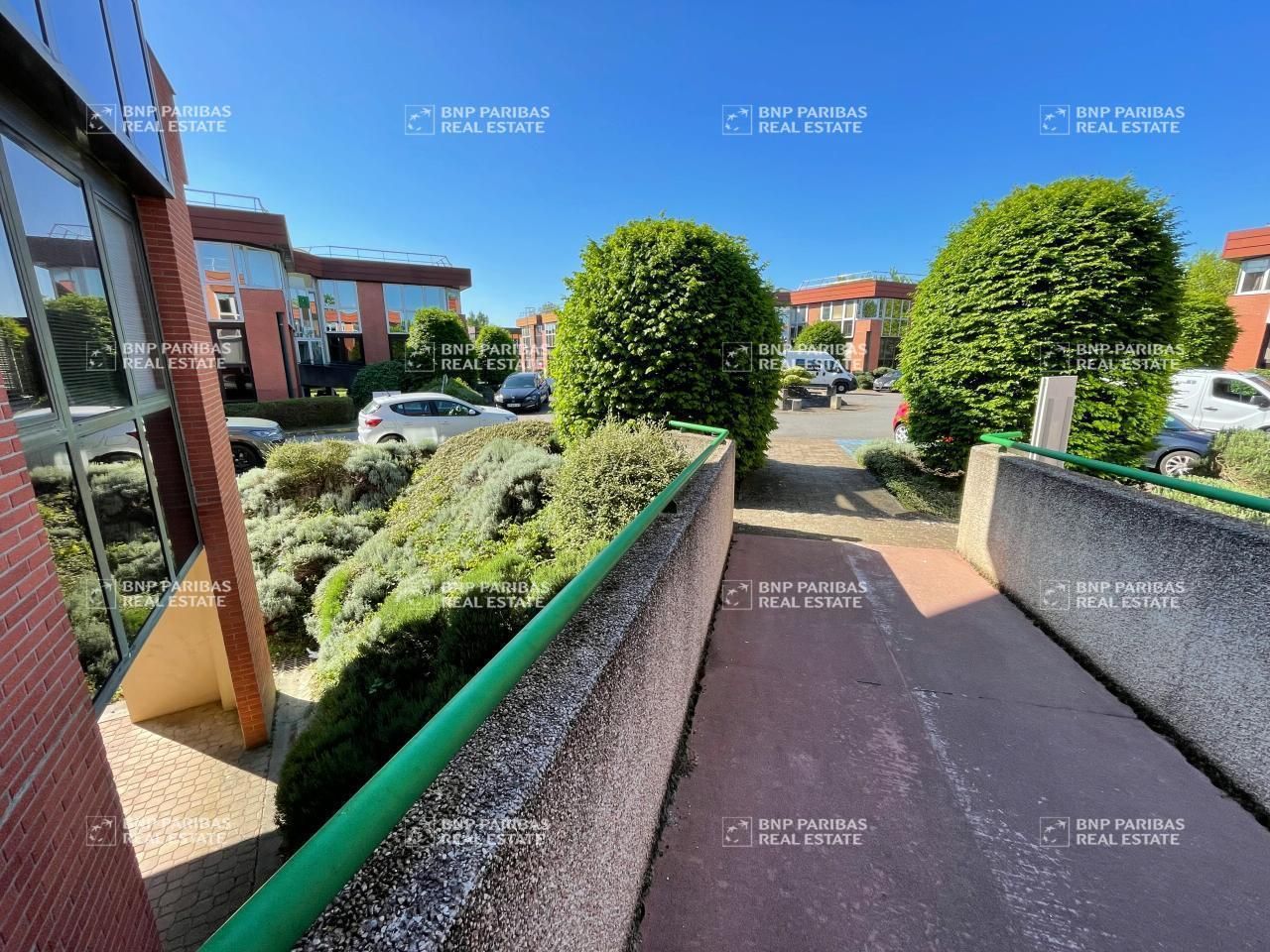 460.67 m² pour ce bureaux en location à Labège