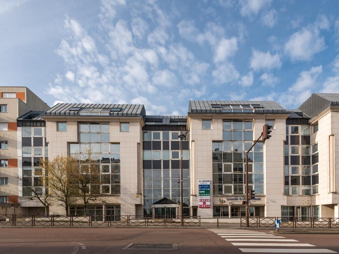 Location Bureaux 50 m² non divisibles 78000 Versailles
