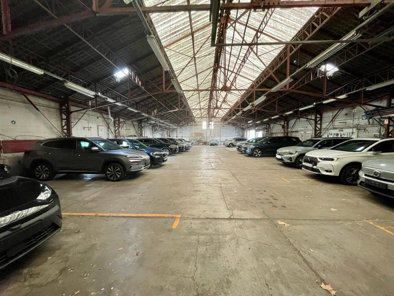 Vente Activité 1660 m² non divisibles 92000 Nanterre