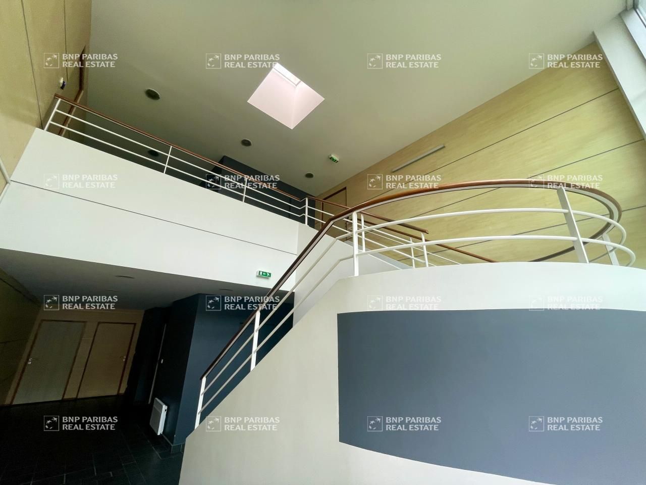 1200 m² pour ce bureaux en location à Nantes