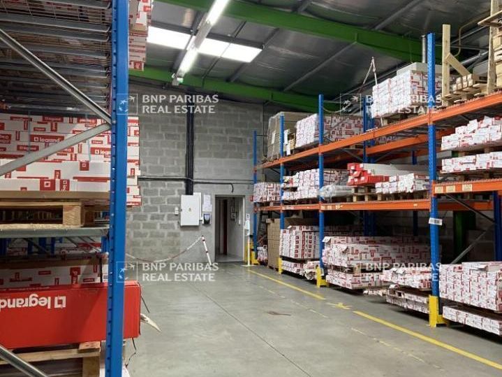 6253.7 m² pour ce activité en vente à Brignais