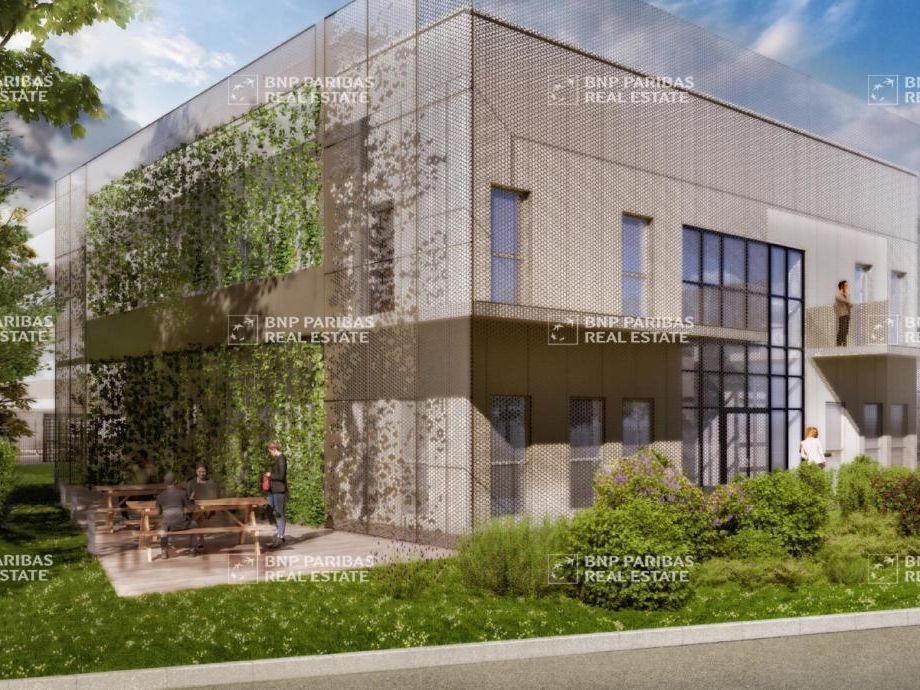 24728.8 m² pour cetentrepôts classe a en location à Bréal-sous-montfort