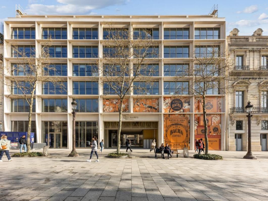 Location Bureaux 700 m² non divisibles 75008 Paris