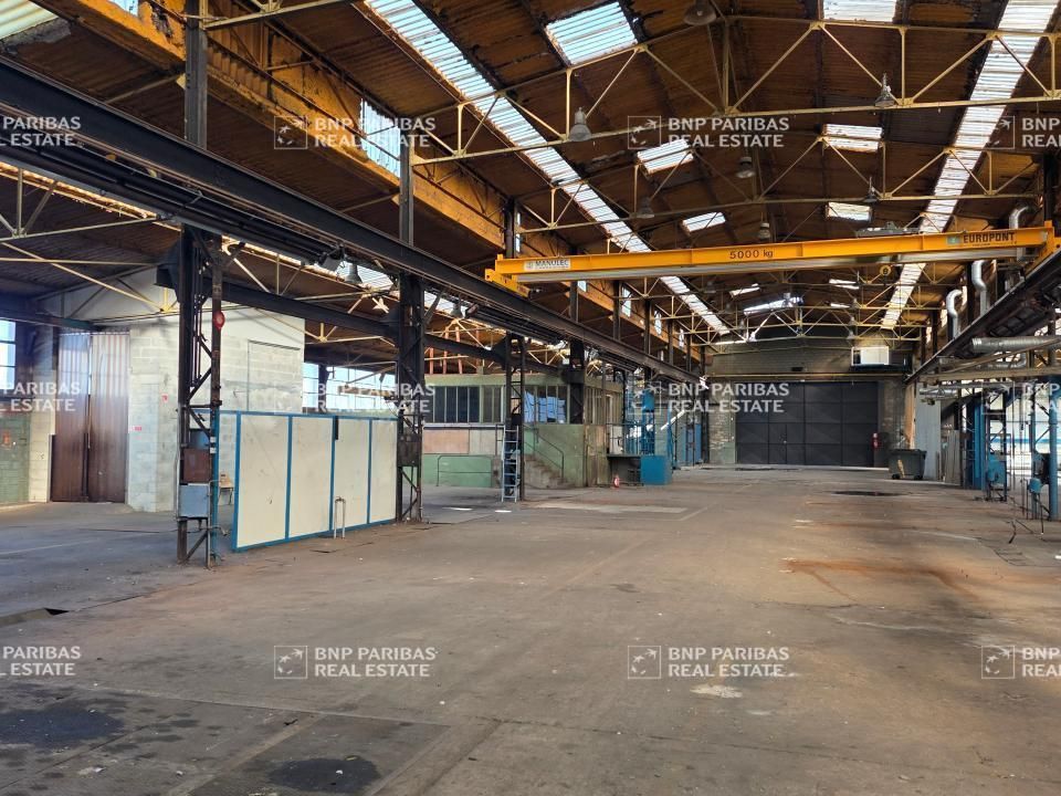 3900 m² pour ce activité en location à Meaux