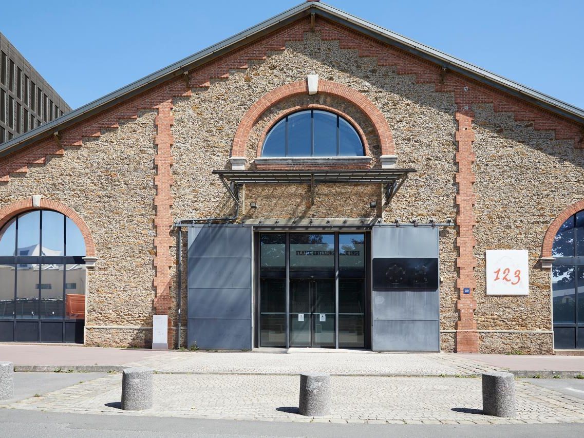 Location PME-PMI 4900 m² non divisibles 93300 Aubervilliers