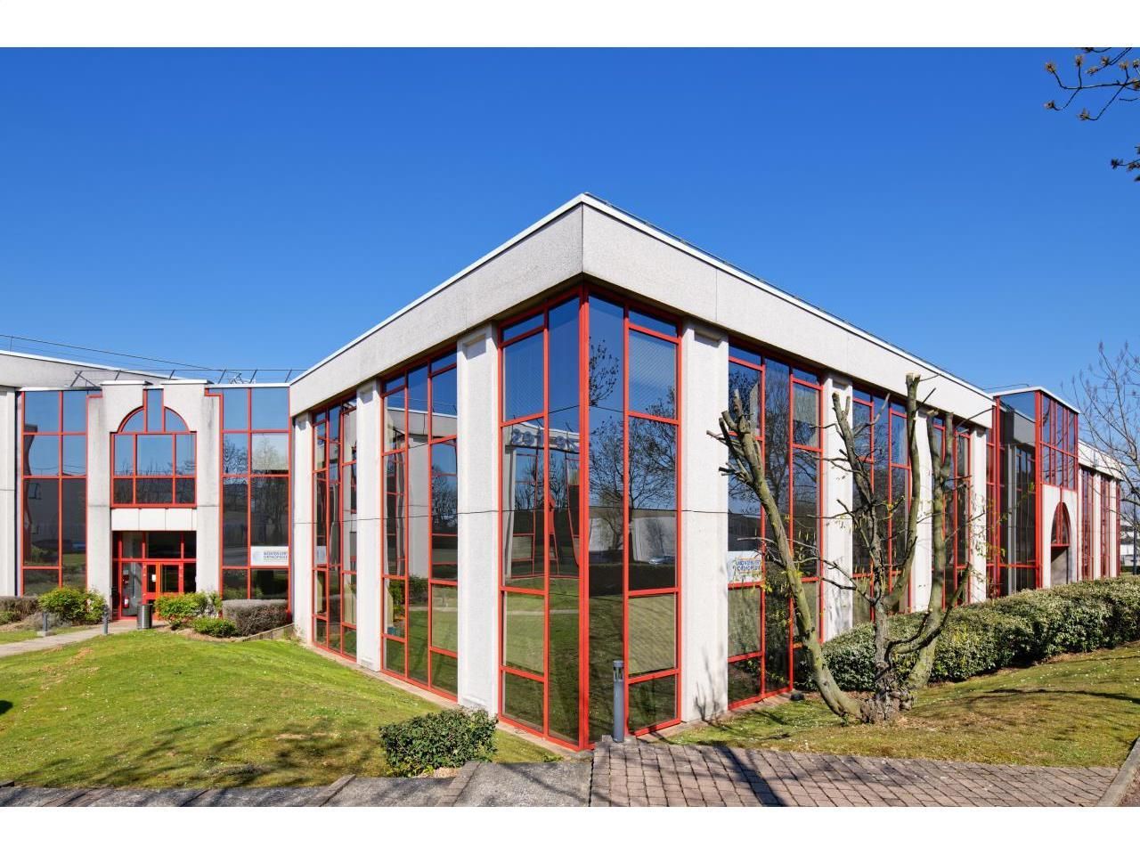 Location Bureaux 1492 m² divisibles 92160 Antony