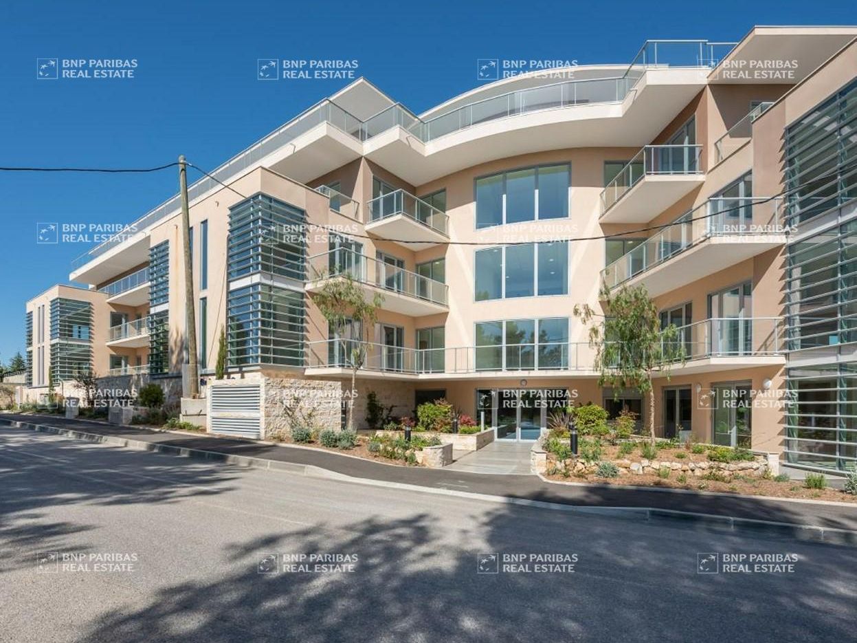 Location Bureaux 2094 m² non divisibles 06410 Sophia antipolis