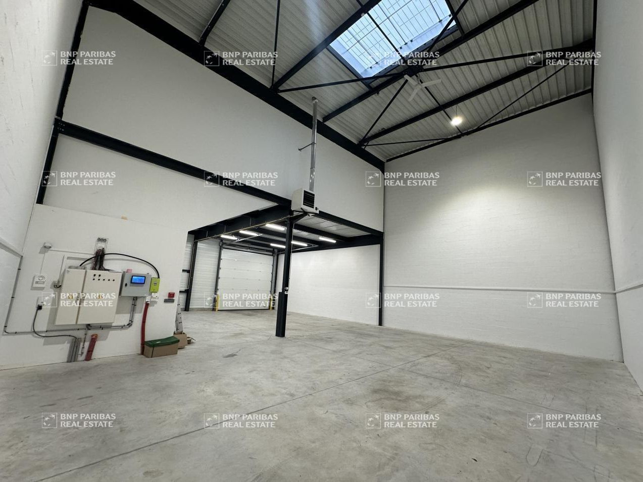 327 m² pour ce pme-pmi en location à Chanteloup en brie