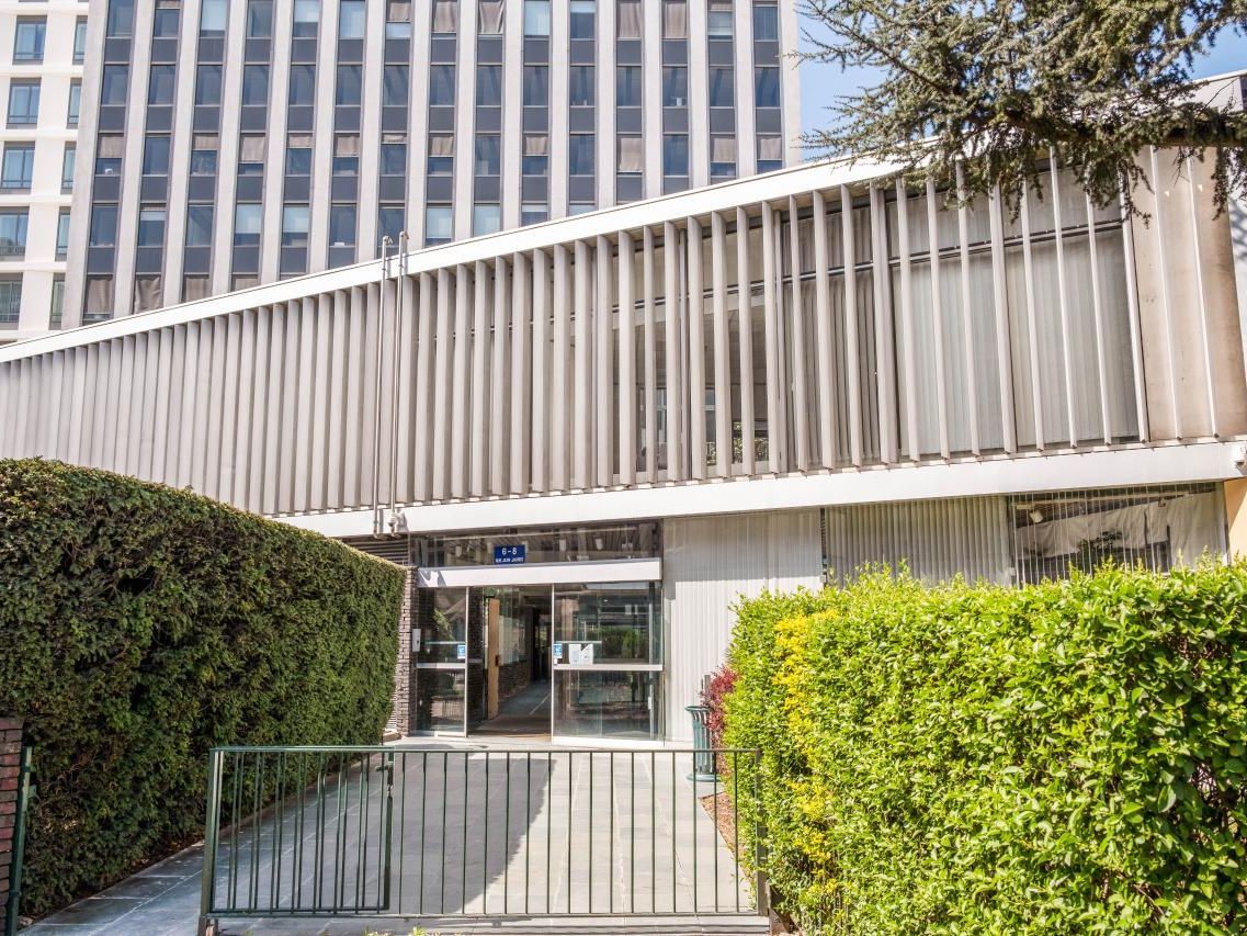 Location Bureaux 844 m² divisibles 92800 Puteaux