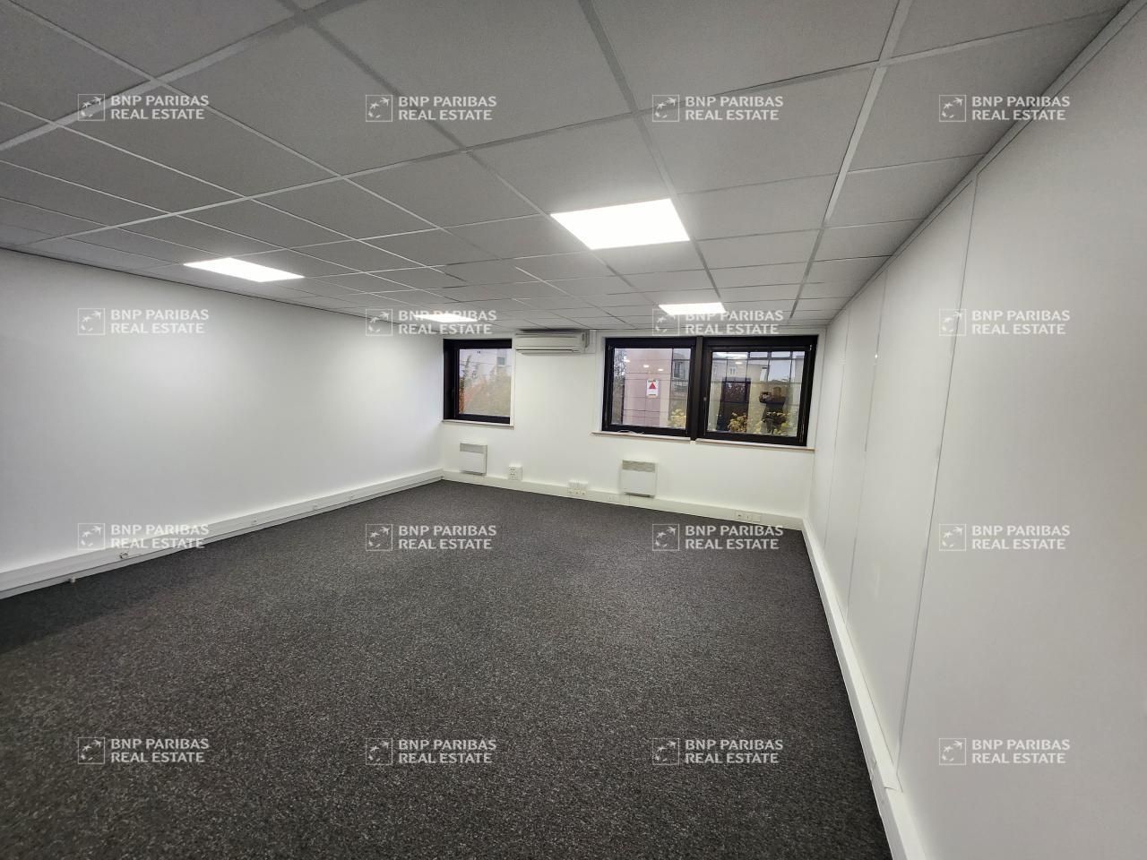 1799.3 m² pour ce bureaux en location à Lognes