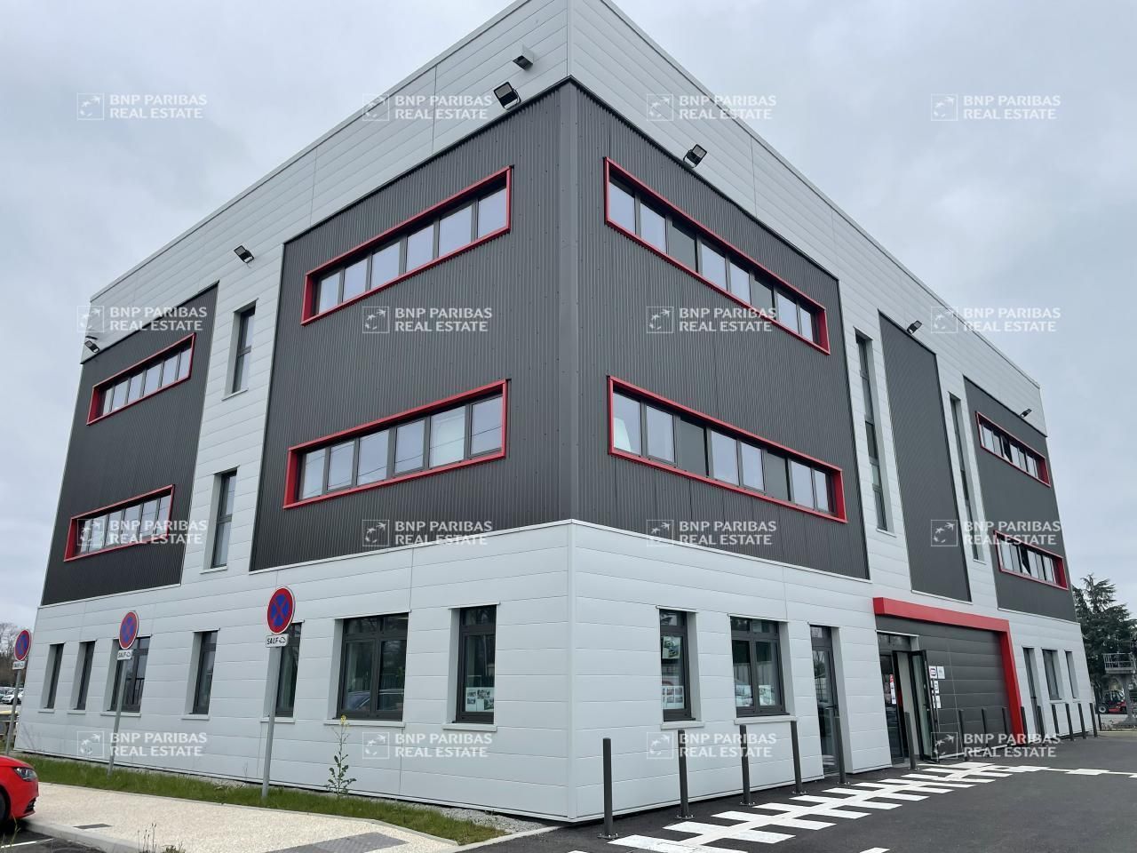 Location Bureaux 600 m² divisibles 44340 Bouguenais