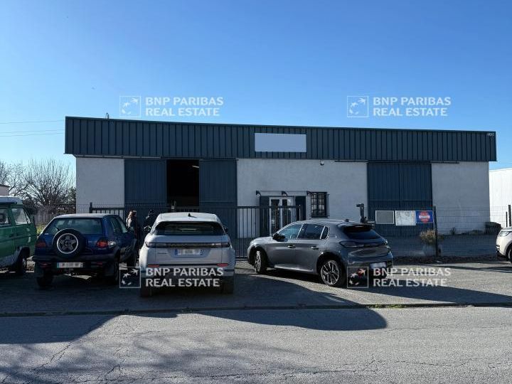 Location Activité 1200 m² non divisibles 31140 Saint-alban