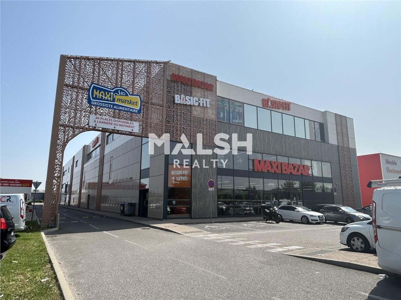 MALSH Realty & Property vous propose, dans un imm