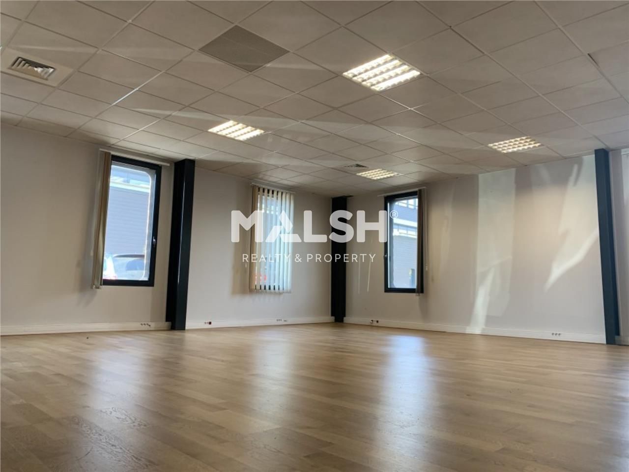 MALSH Realty & Property vous propose, un immeuble