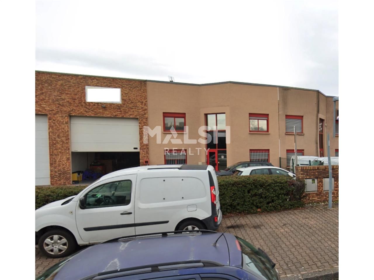 Au sein d'un parc d'activités, nous vous proposon