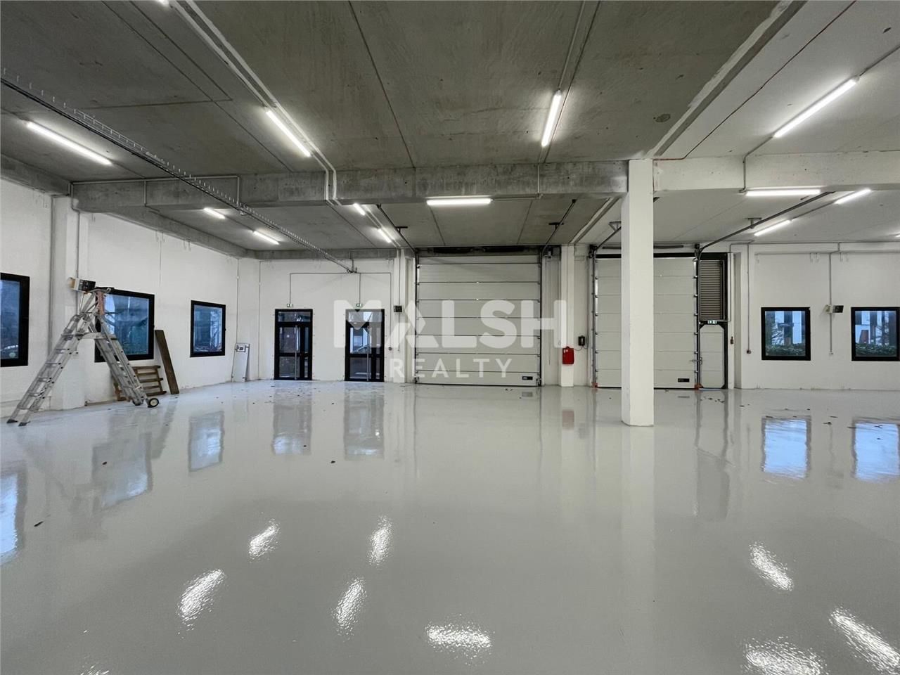 Au coeur de la Techlid à Limonest, dans un parc c