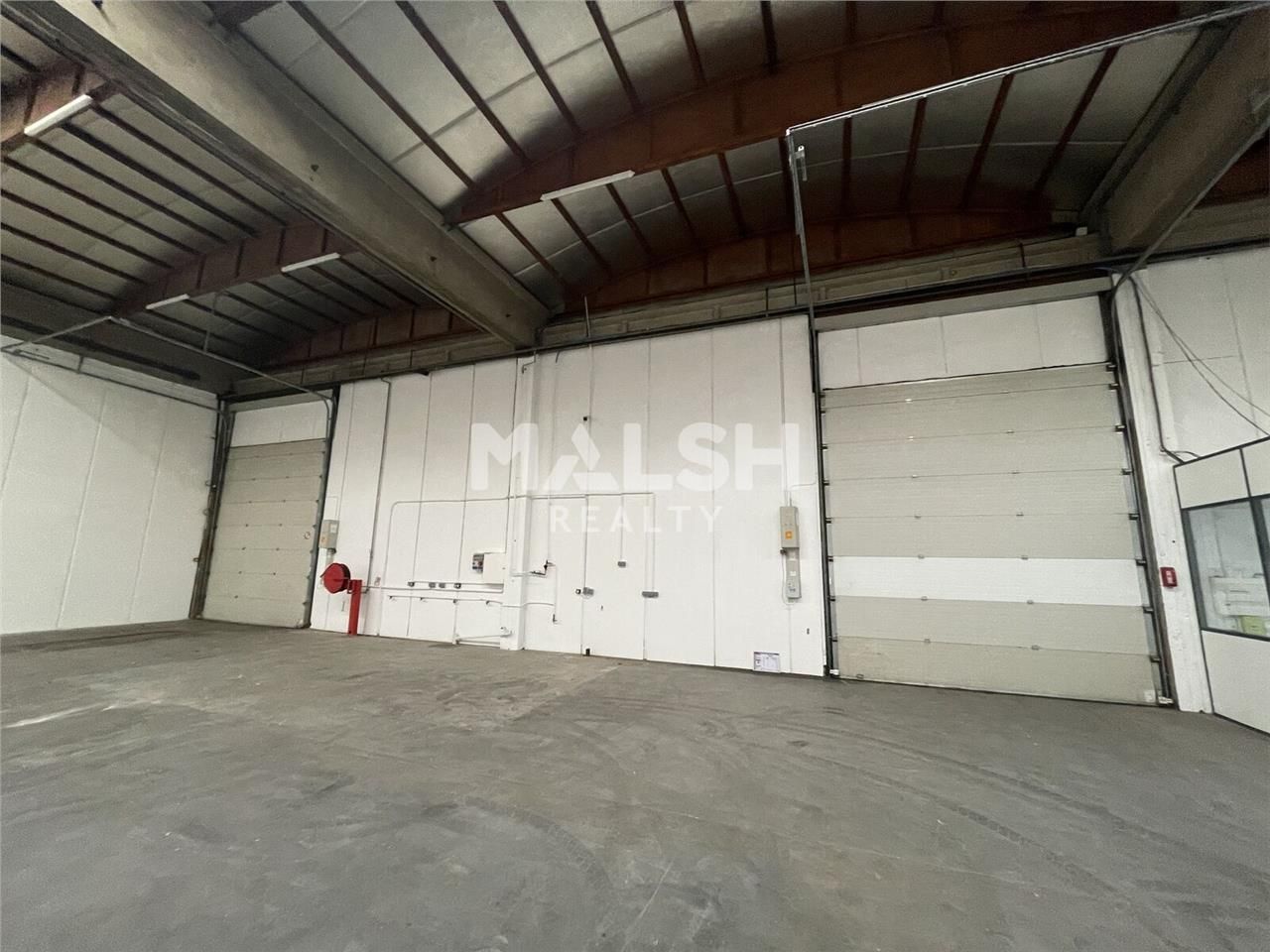 Au sein d'un parc d'activités rénové et clos, nou