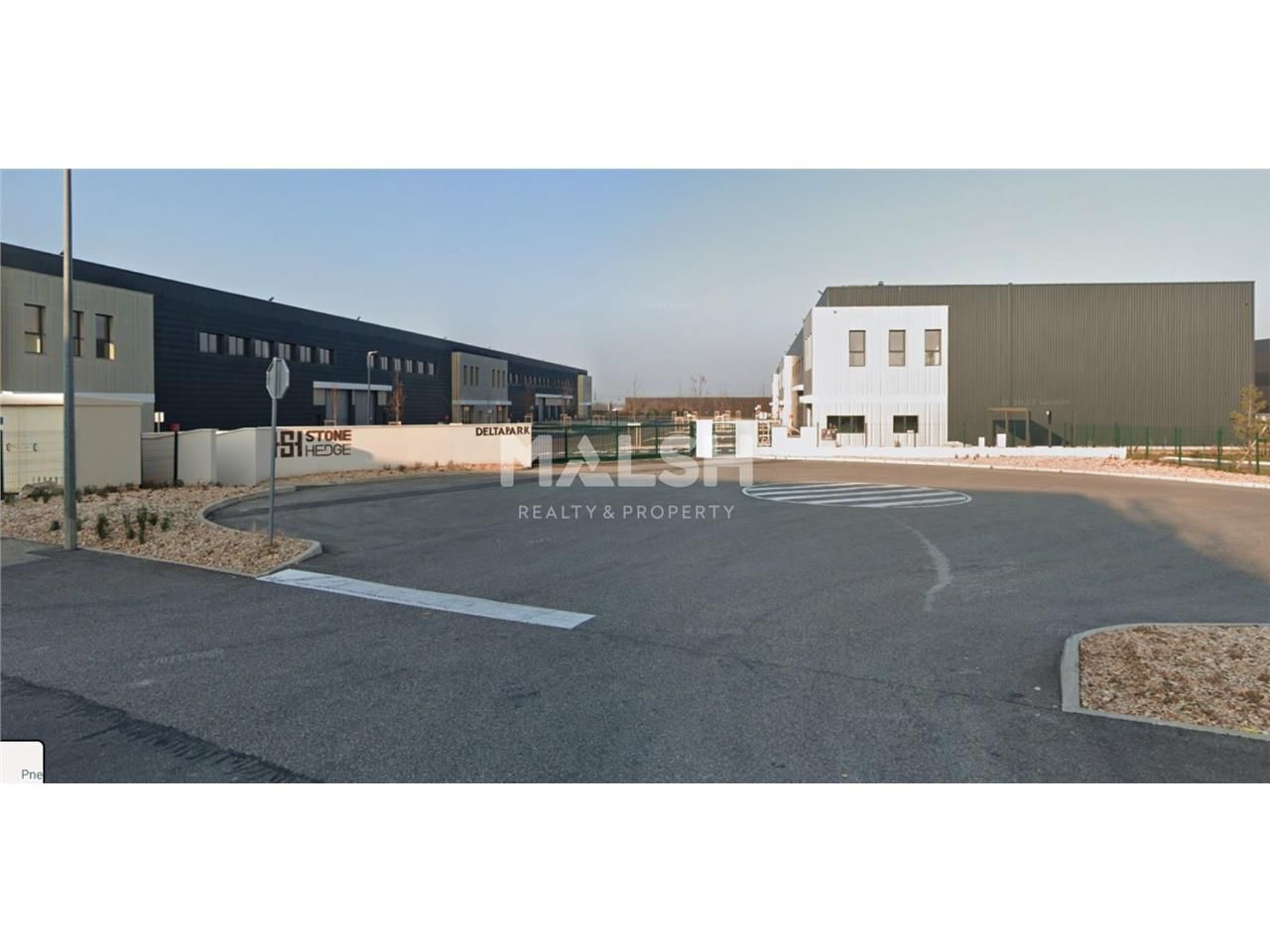 Au sein d'un nouveau parc d'activités clos compos