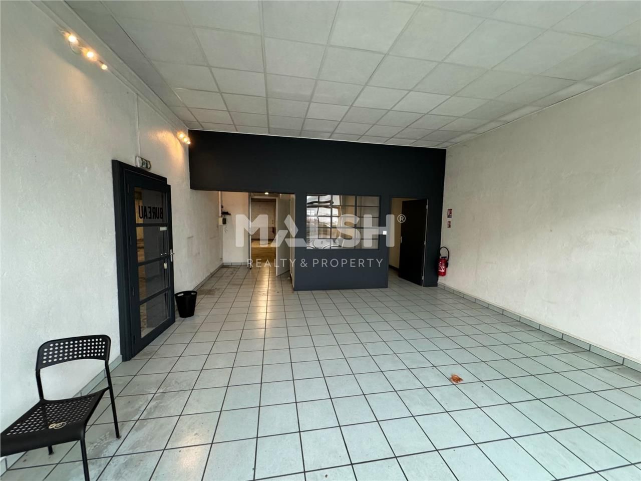 Nous vous proposons à la location, un local d'act